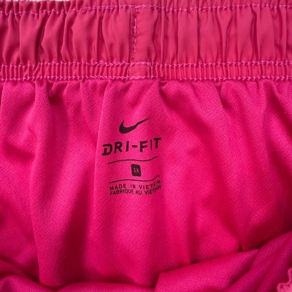 Nike Dri-Fit Hot Pink Shorts - Size 1X - Picture 4 of 4
